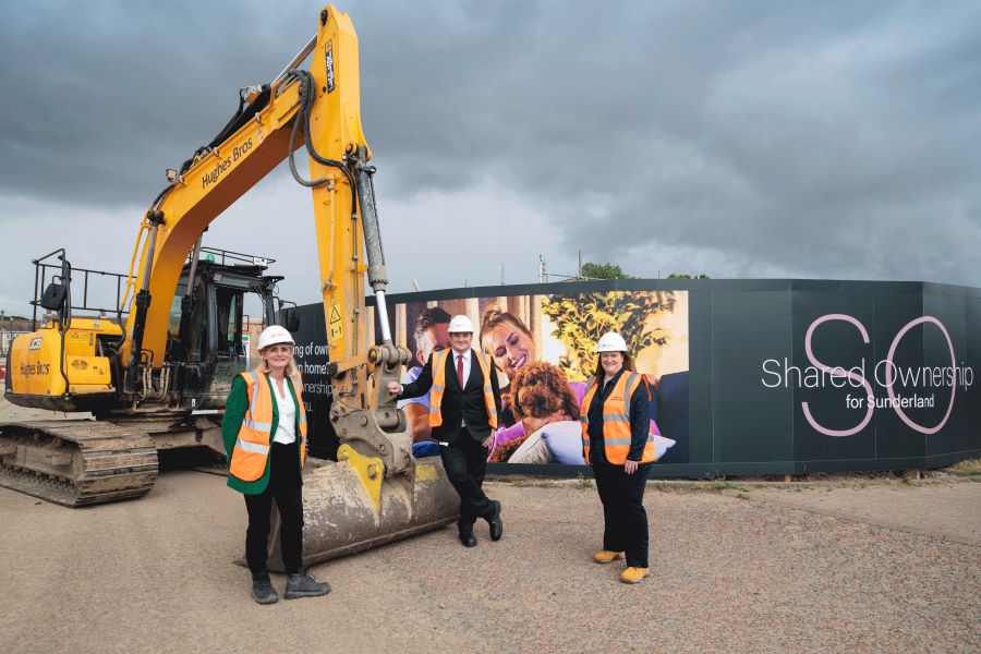 Joanne Gordon, Development Director at Gentoo Group, Councillor Iain Scott, Deputy Cabinet Member Sunderland City Council, Louise Buckton, New Build Director at EQUANS.